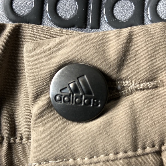 Adidas Men’s Golf Shorts Tan Waist 38 - Picture 4 of 13